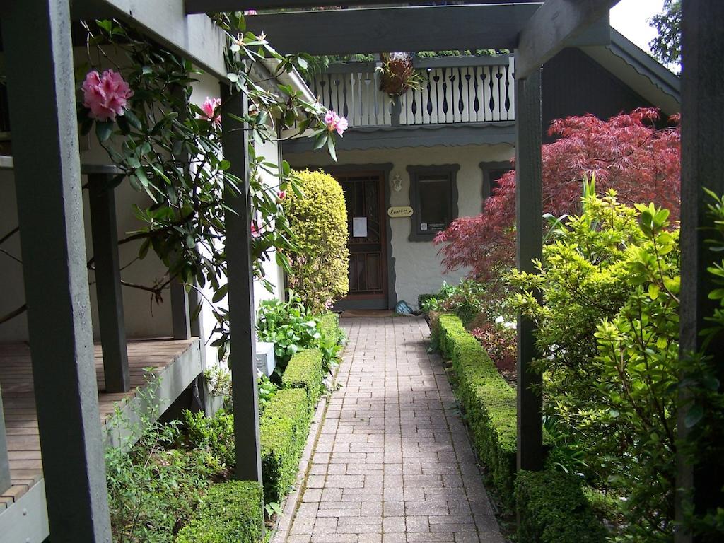 Annie Roes Luxury B&B Bend of Islands Exterior foto